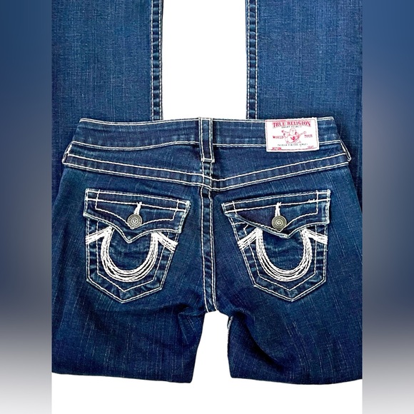 True Religion Denim - Women’s 26x34 True Religion Becky Rainbow Lovestruck Dark Denim Jeans